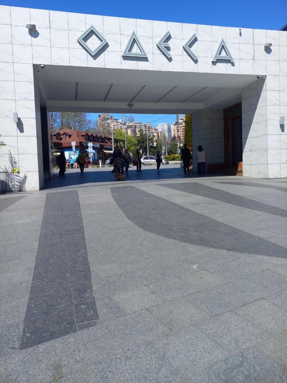 "Ваша Квартира" - У Самого Дерибаса! "Ваша Квартира" Біля Самого Дерибаса! Odesa Exterior photo